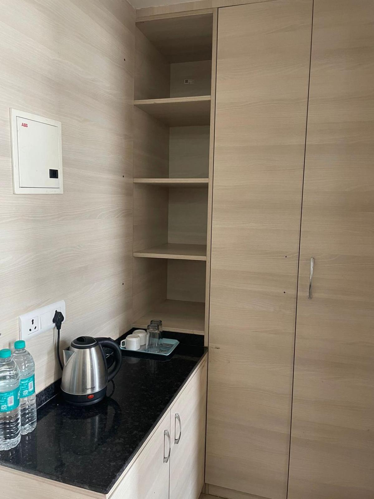 Shyama Eternity Apartment Vrindavan Room photo